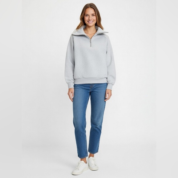 Athleta Sweaters - Athleta Gray Fleece Half-Zip Pullover Sweatshirt